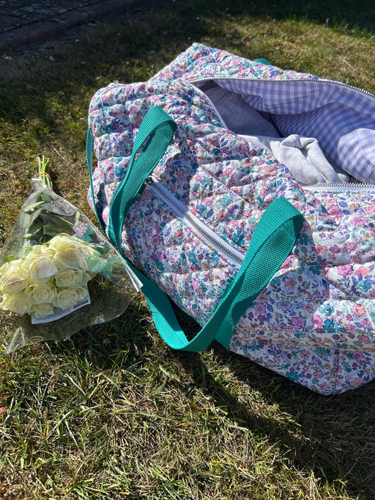 Large Floral Quilted Duffle Bag in Cora Bloom